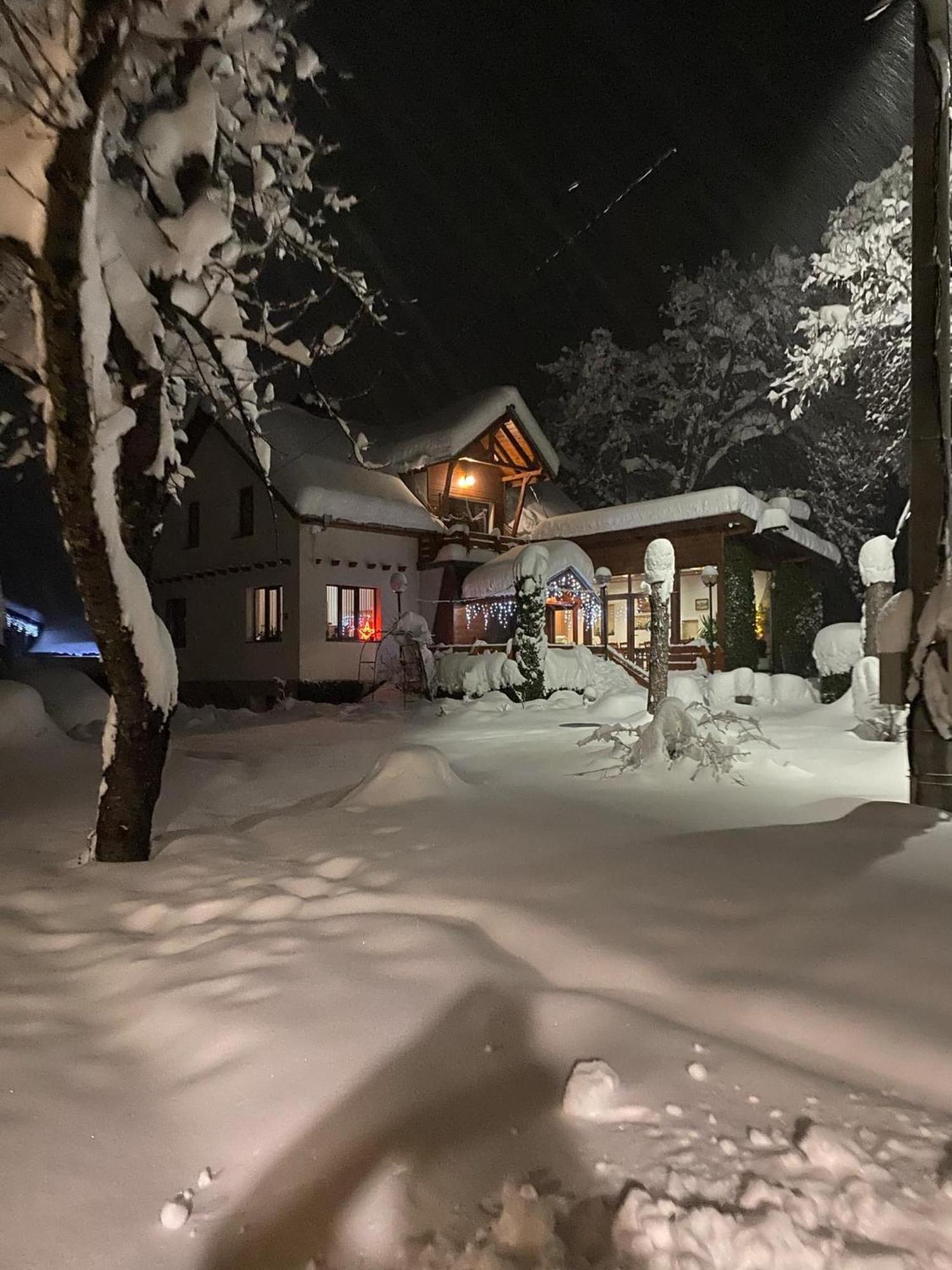 Orehite Guest House Samoko Dış mekan fotoğraf