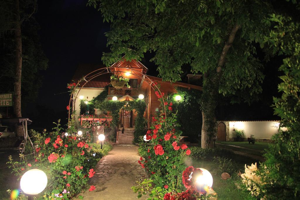 Orehite Guest House Samoko Dış mekan fotoğraf